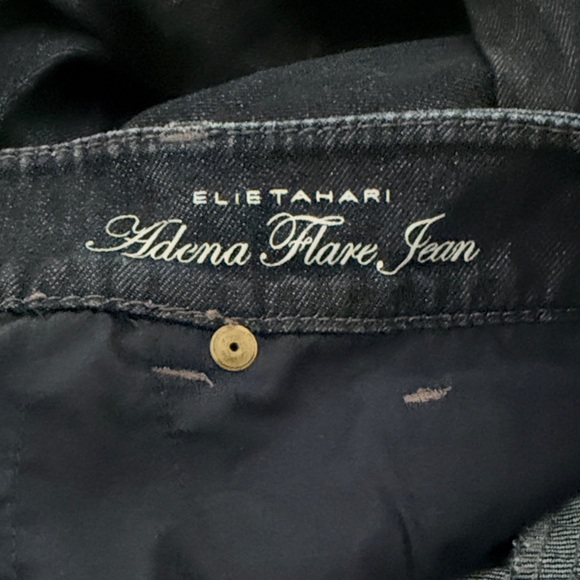 Elie Tahari Dark Wash Adena Flare Mid Rise Denim Jeans Size 8 Women’s - Picture 6 of 6